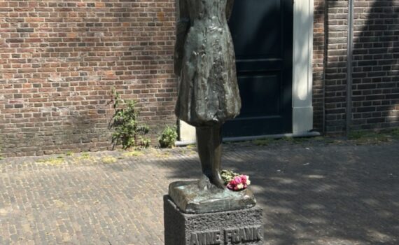 Anne Frank Statue in Amsterdam