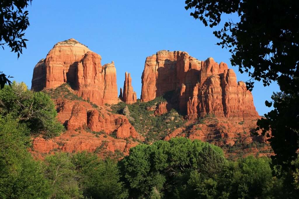 Canyon in Sedona with clear blue sky