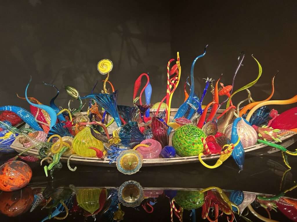 Glass art at Chihuly Gardens