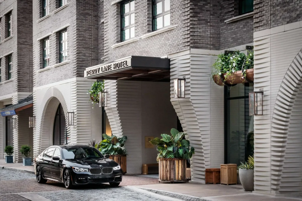 Entrance to the Perry Lane Hotel - a romantic luxury hotel in Savannah Georgia