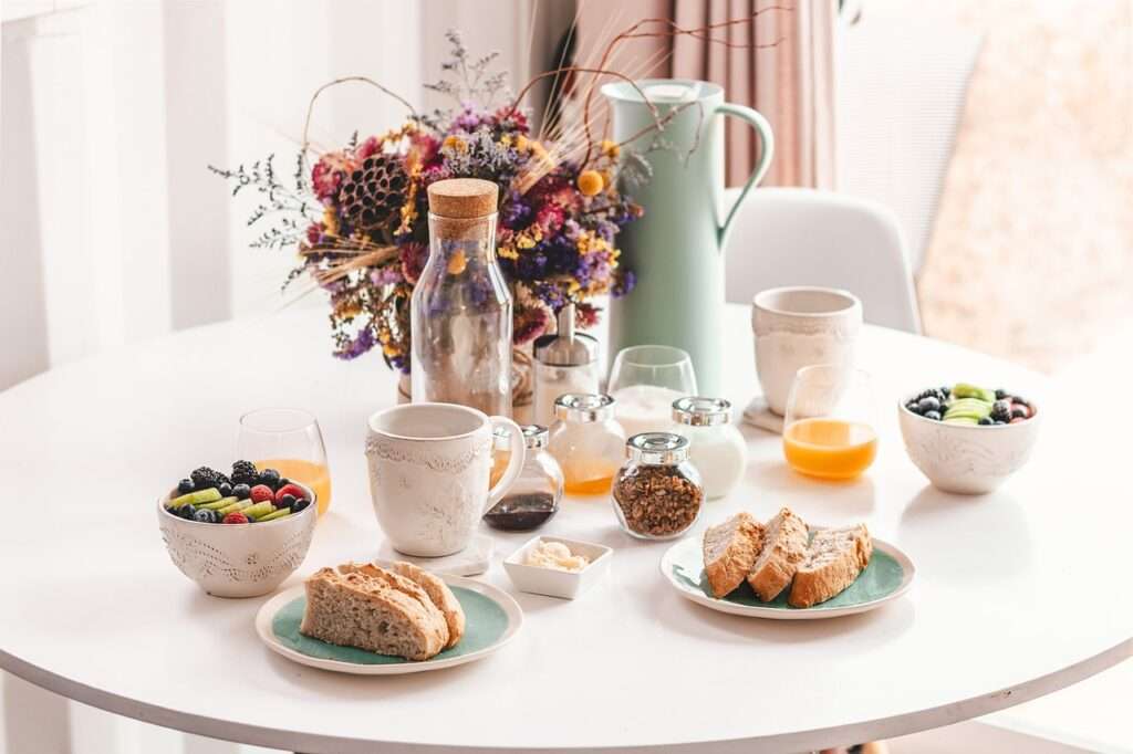 Breakfast with fruit, juice, coffee, pastries - a benefit of the Marriott Luminous program is daily breakfast for two