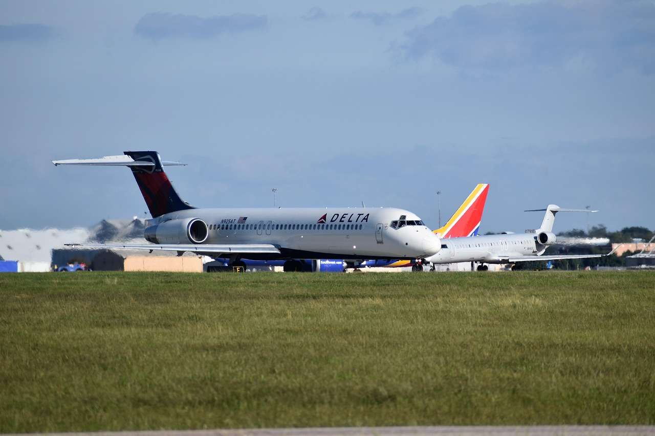 A Guide to Delta's Free Wi-Fi - Live Well, Travel Often