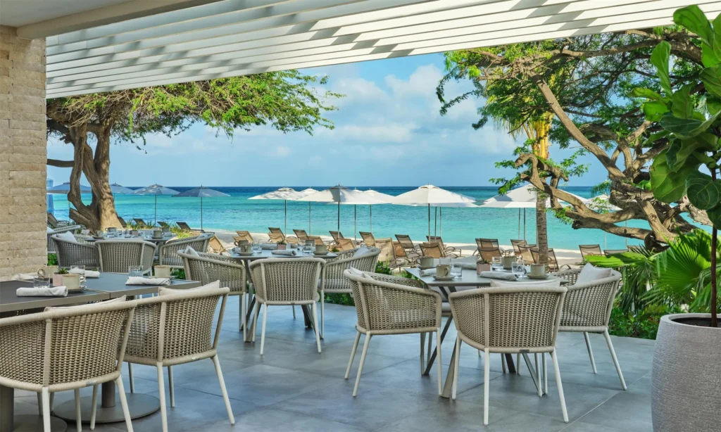 Eskama at the St Regis Aruba - seaside dining at luxury hotel in Aruba