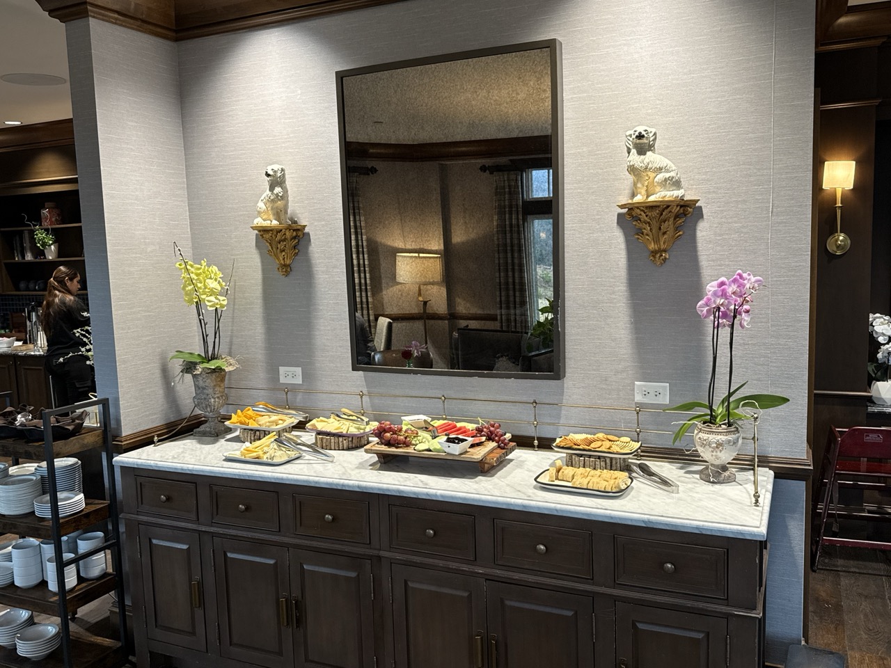 Club Room Happy Hour Snacks at the Mount Washington Hotel