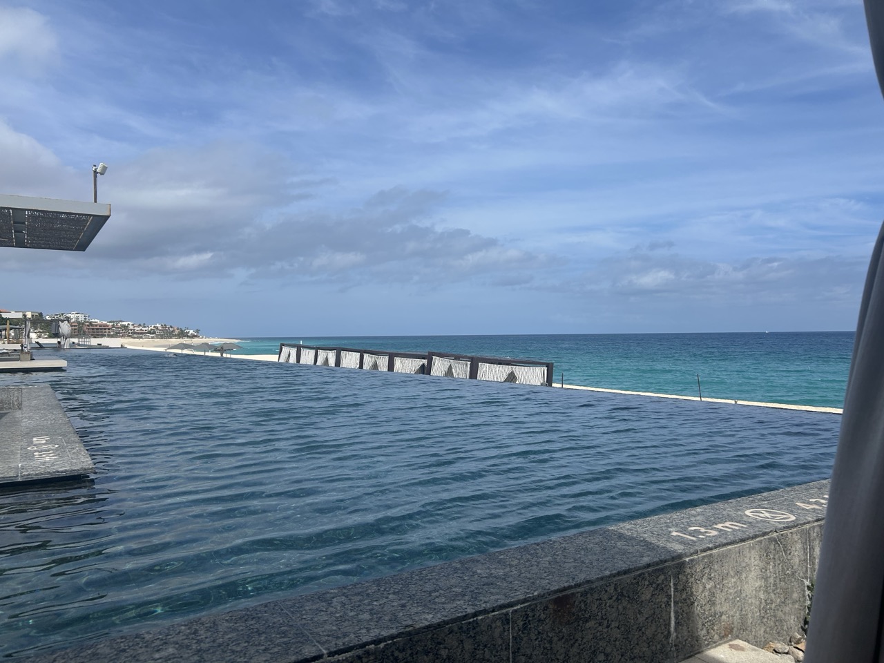 Beautiful Infinity Pools right on the Beach at Solaz