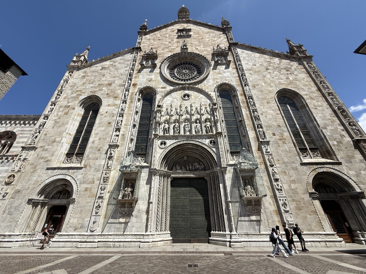 Como Cathedral